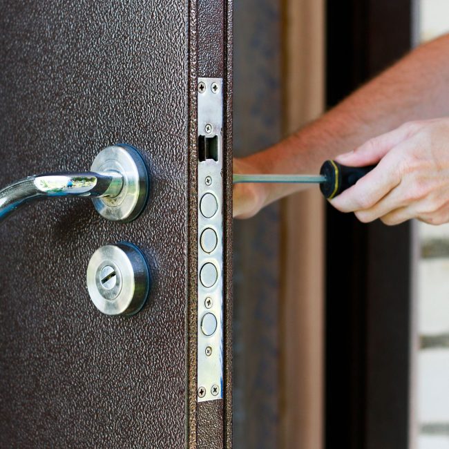 changement de serrure industrielle